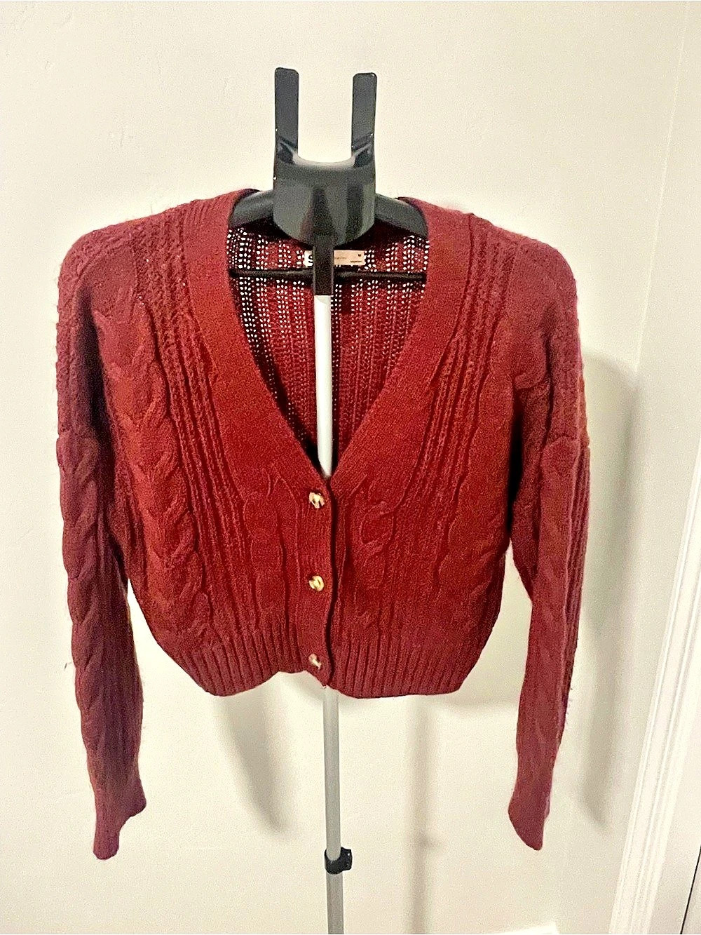 SO Cable Knit Cardigan in Red Size Medium
